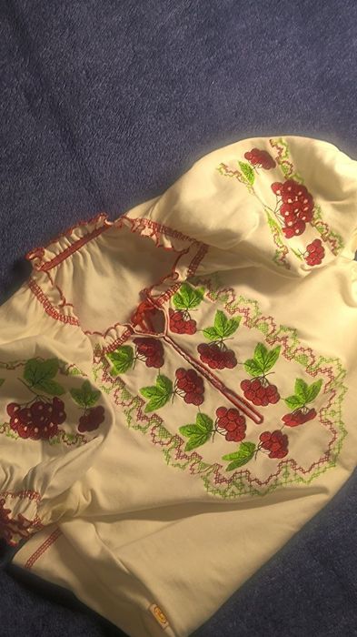 Дуже гарна вишиванка