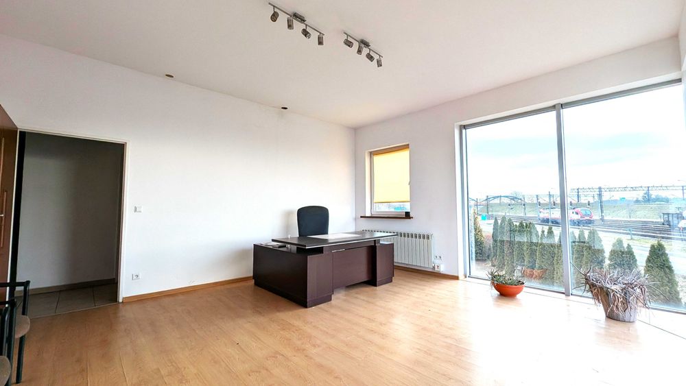 hala magazyn biuro obiekt 1300m2