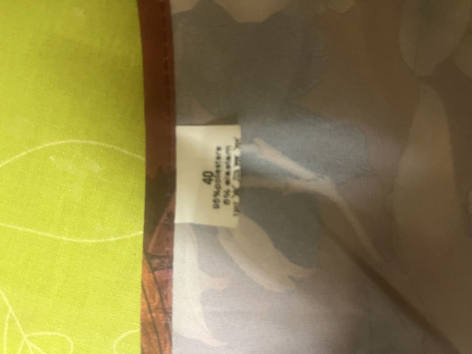 Lekka super sukienka.