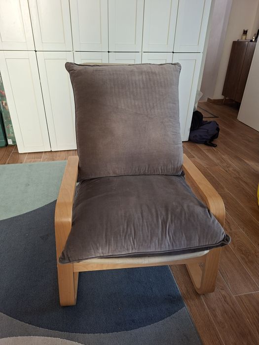 Cadeirão com dois almofadões