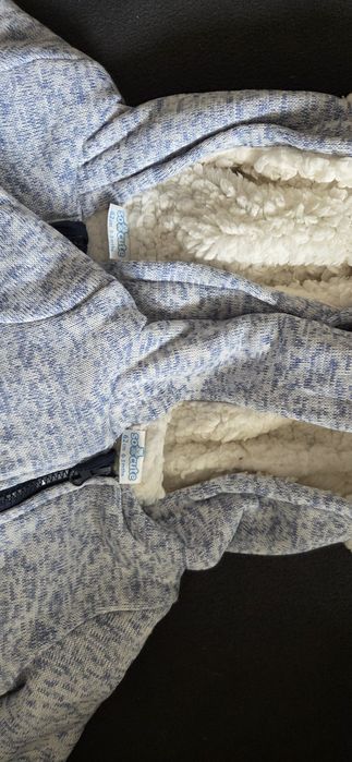 Kombinezony niemowlece