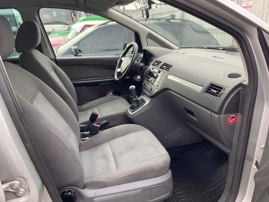 Оренда авто Ford C Max газ-бензин