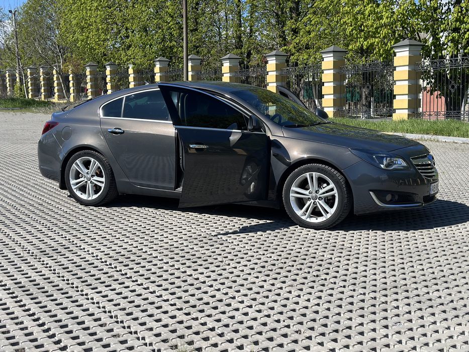 Opel Insignia 2015