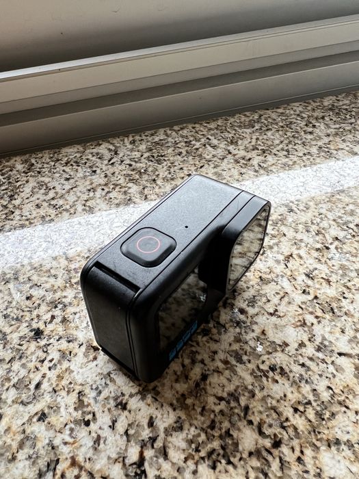Gopro 10 black com bastantes acessorios originais