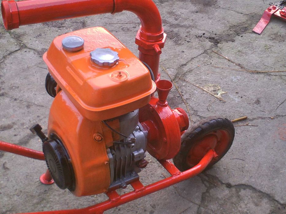 motor kubota 200 a trabalhar como novo