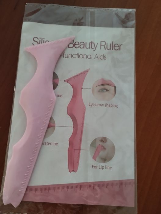 Régua delineadora de silicone