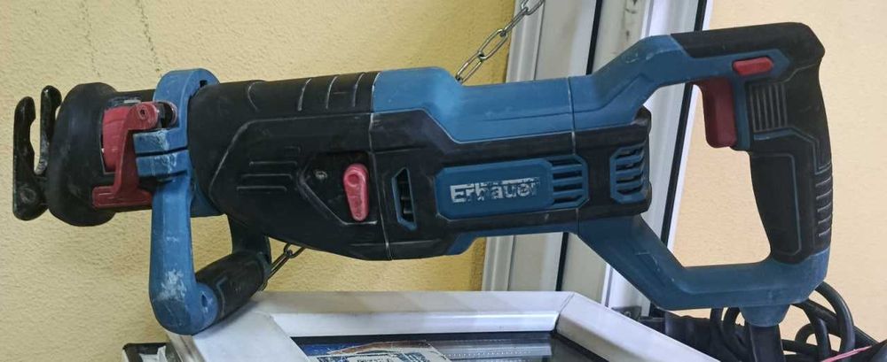 Шабельна пилка Erbauer ERS1100
