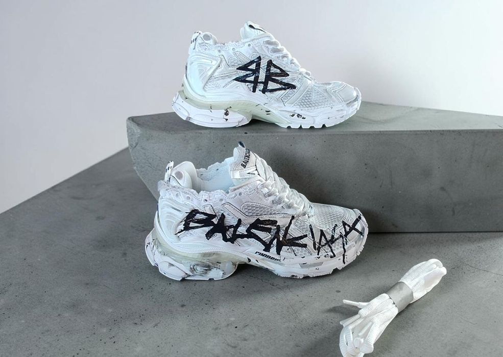 Balenciaga Runner Graffiti White 36 sneakersy