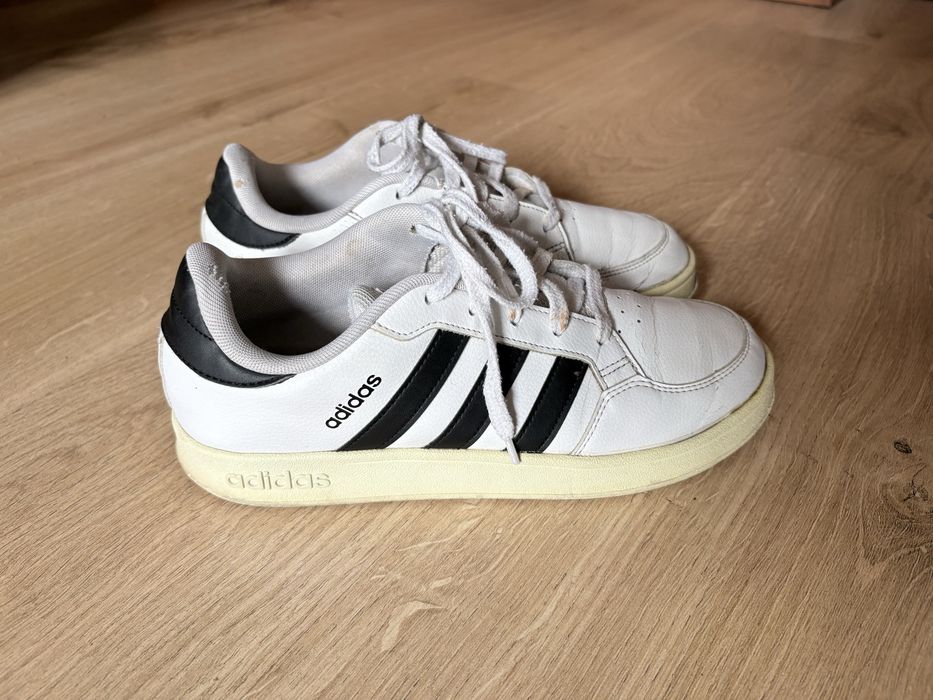 Buty sportowe adidas Court 70s rozmiar 39 1/3 białe oryginalne