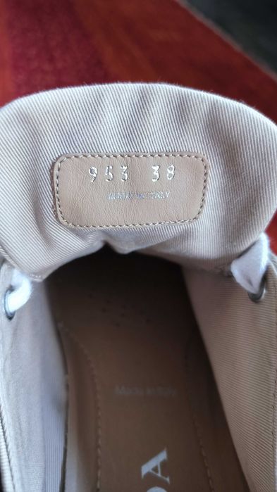 Buty Prada 38 jak nowe