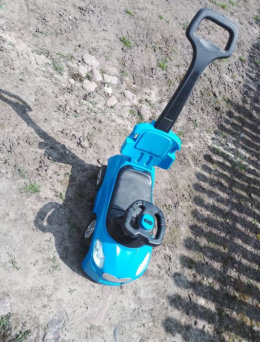 Jeździk pchacz dla dziecka