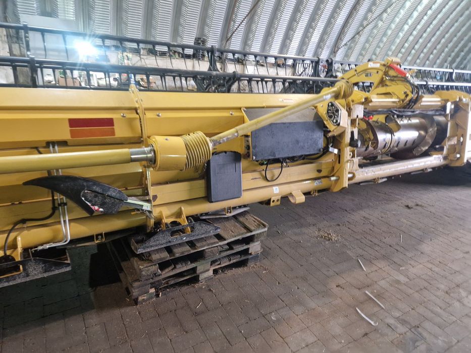 жатка Claas Maxflex 1050