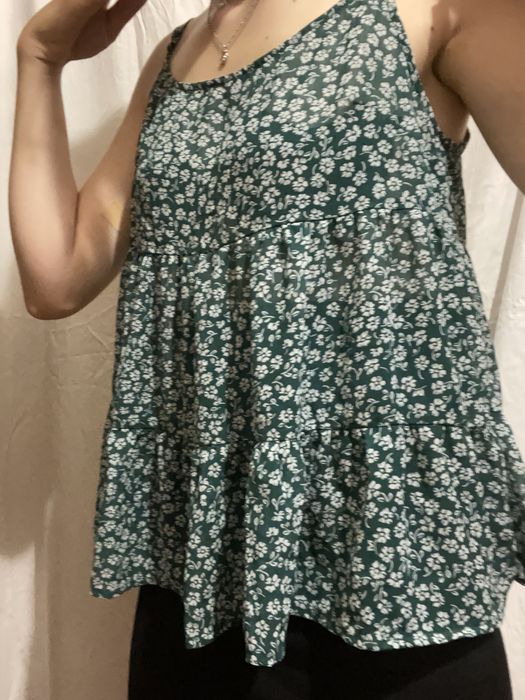 Майка зелененька