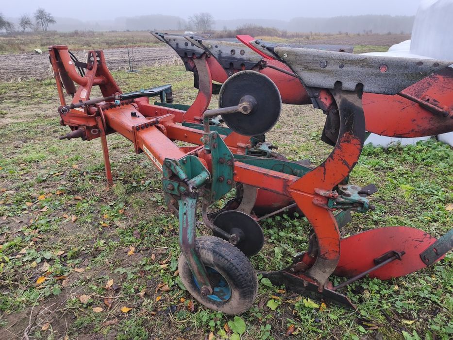 Pługi kverneland 3,  zagonowe