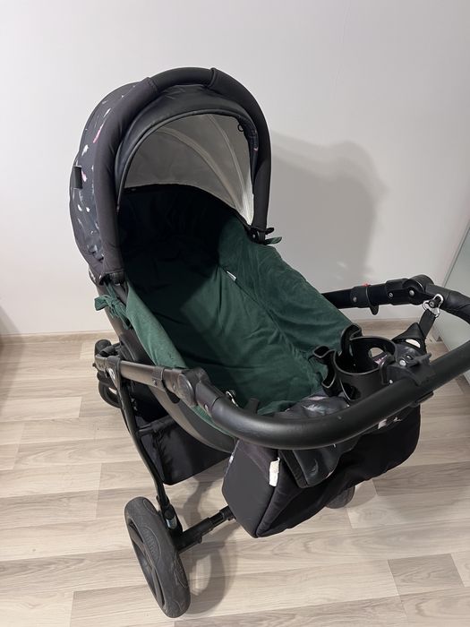 Стильна дитяча коляска 3в1 з автокріслом в шикарному стані