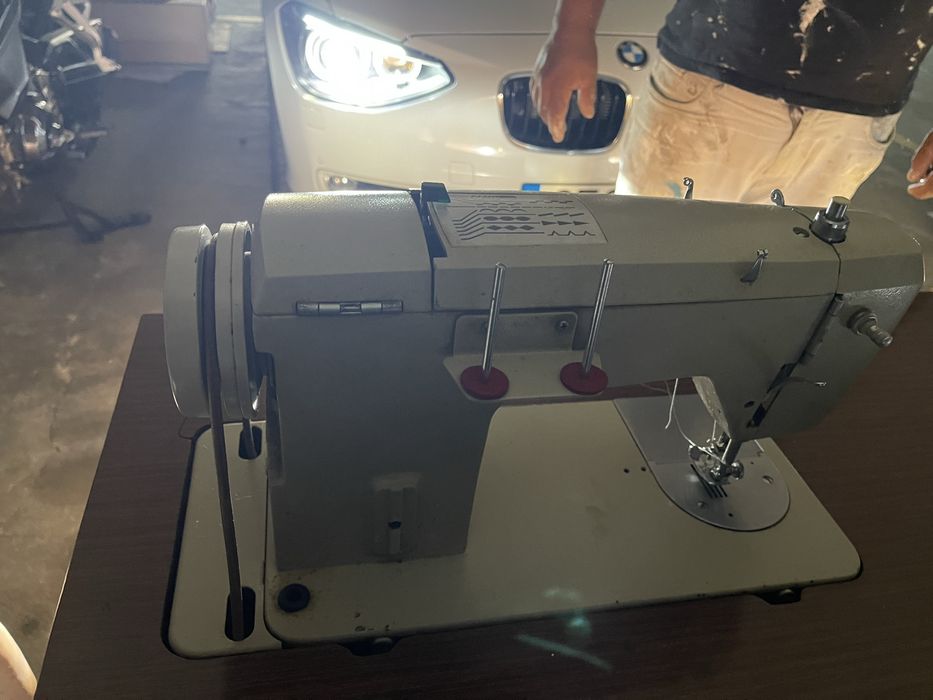 Maquina de costura