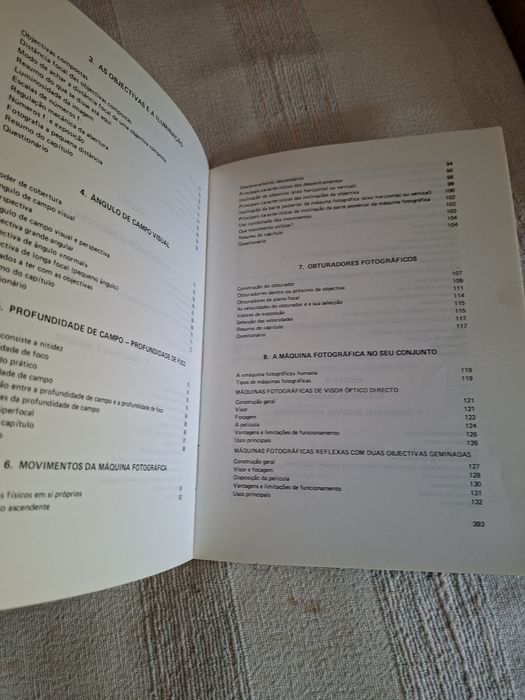 Grande livro técnico sobre fotografia profissional