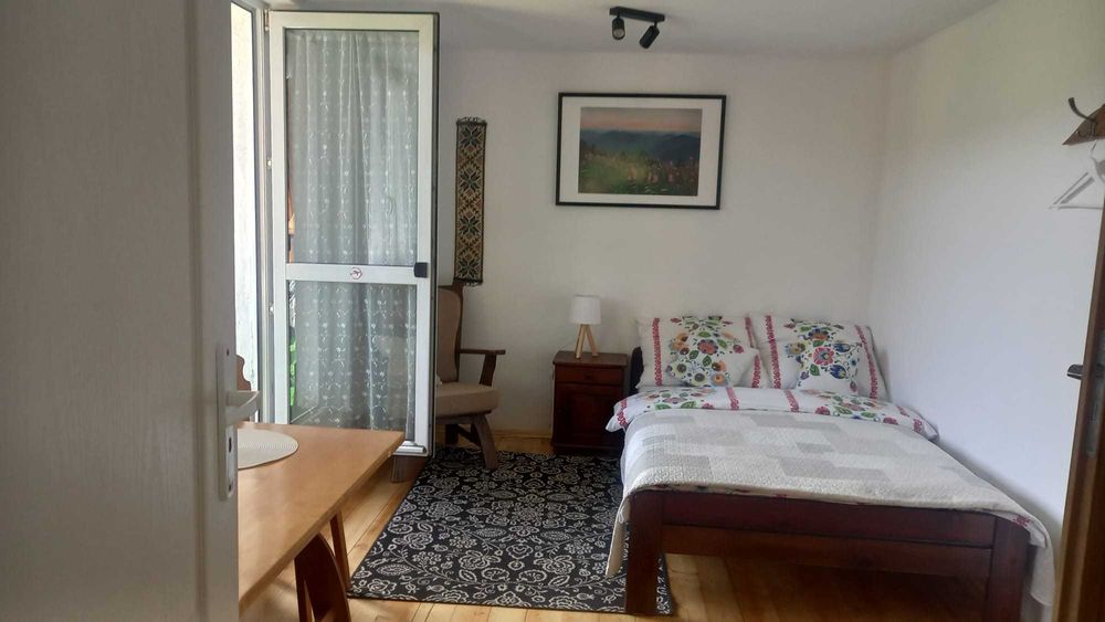 Noclegi u Włodka Wetlina pokoje apartamenty dobra lokalizacja