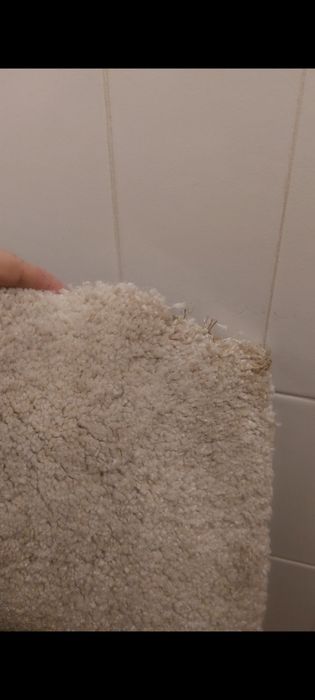 Tapete beje satisfatório