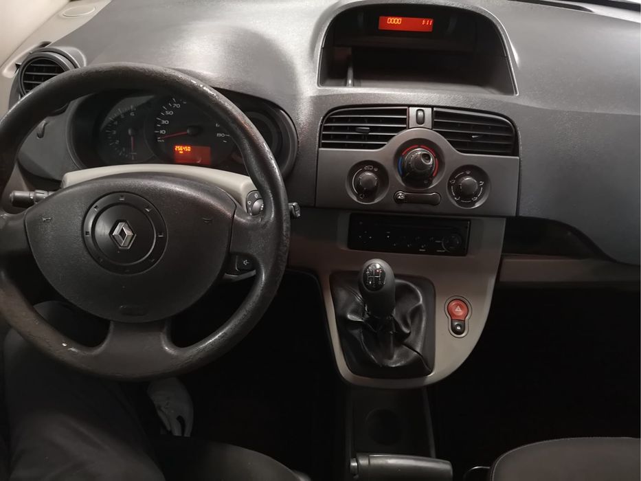 Renault Kangoo 1.5 dci 2 lugares com iva