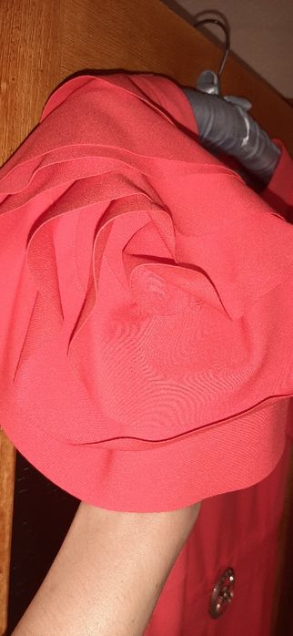 Продам платье нарядное