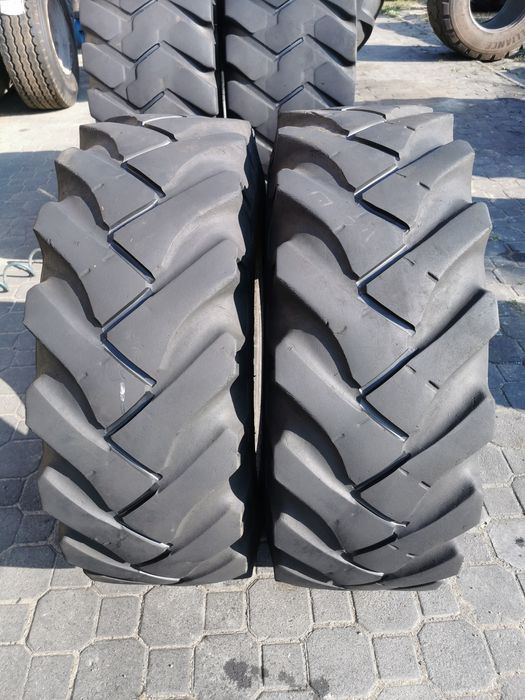 Para opon 12.5-18  MPT BKT MP567 12PR.