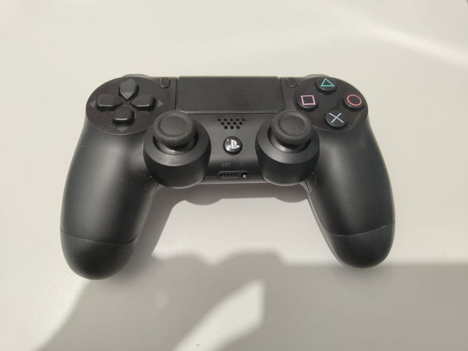 Comando PS4 Original em Excelente Estado