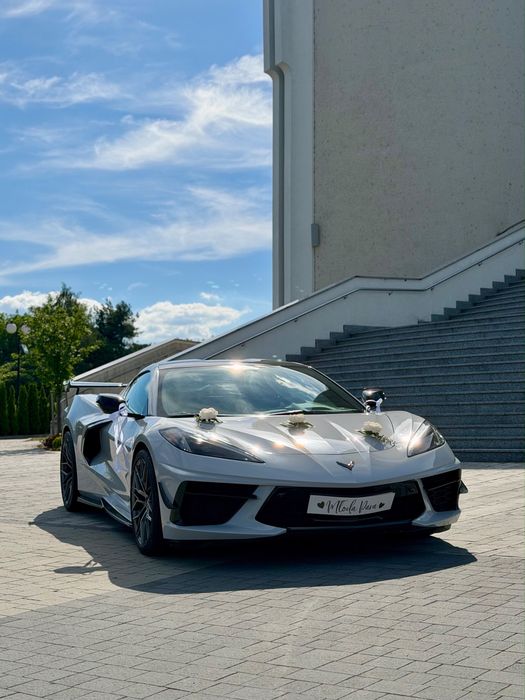 Corvette C8 do Ślubu - Sportowa Ikona, która rozpala Emocje !