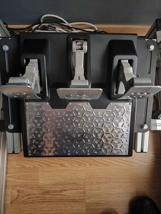 Thrustmaster tlcm