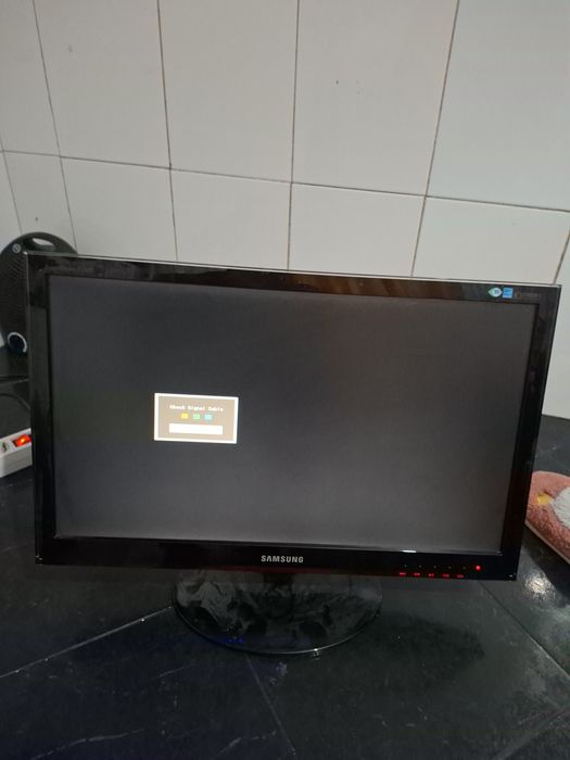 Monitor samsung 24" polegadas442950281792727040