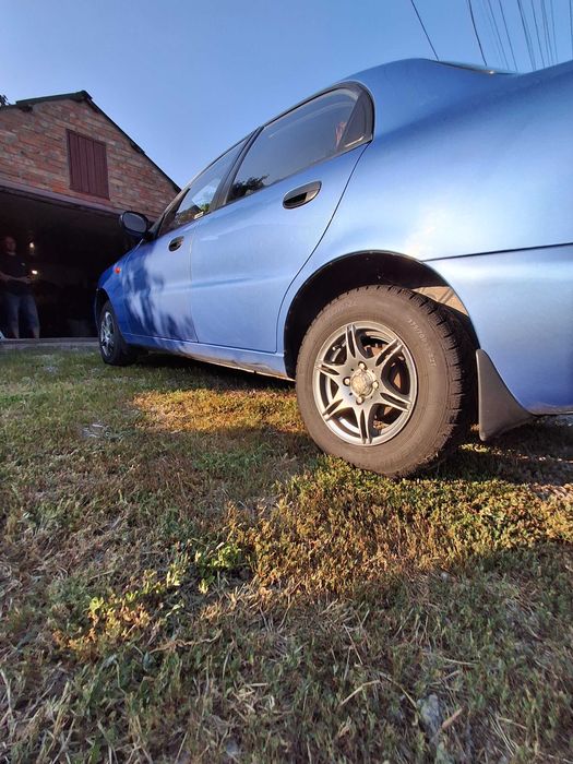 Авто Daewoo lanos