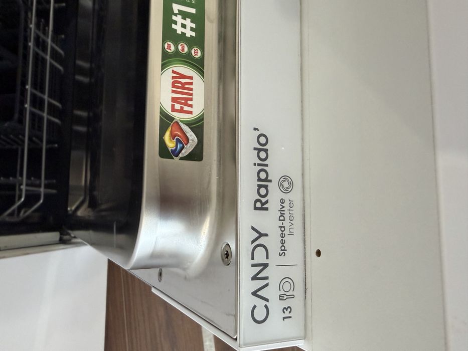 Maquina de Lavar Louça Candy NOVA