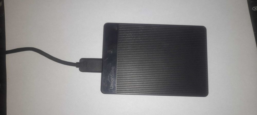 Жорсткий диск 2 ТБ