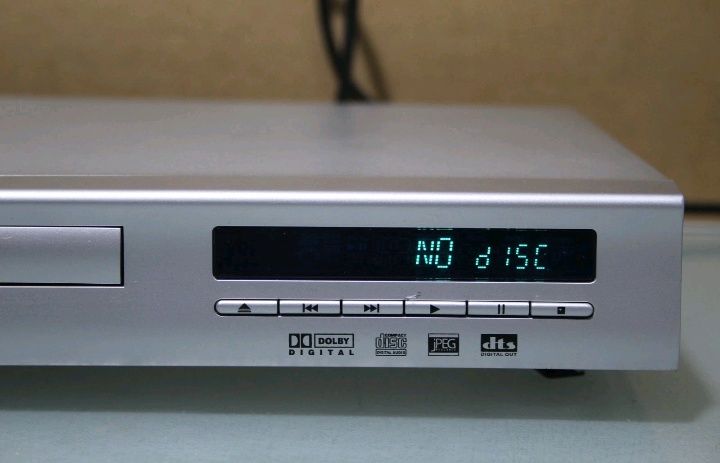 SEG, model DVD 430-II