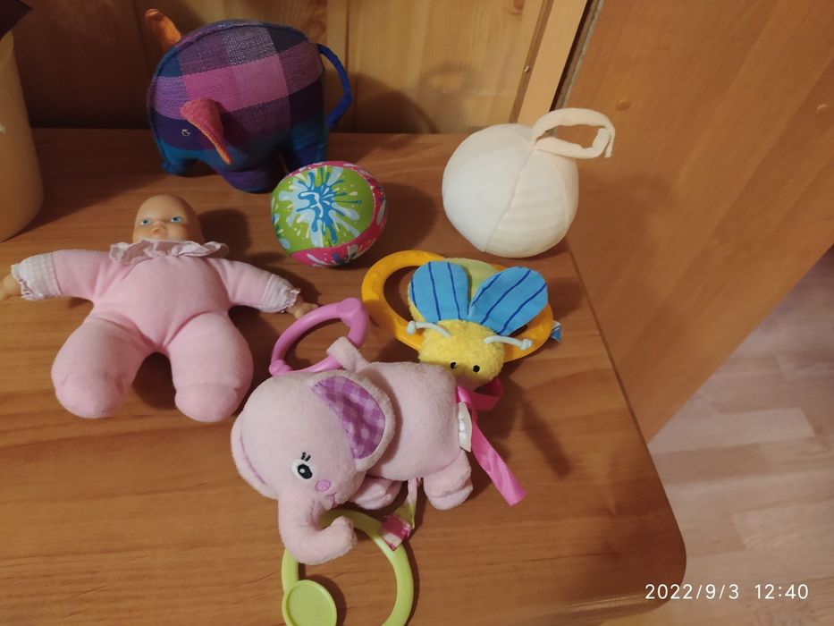 Підвіска на коляску і погримушка