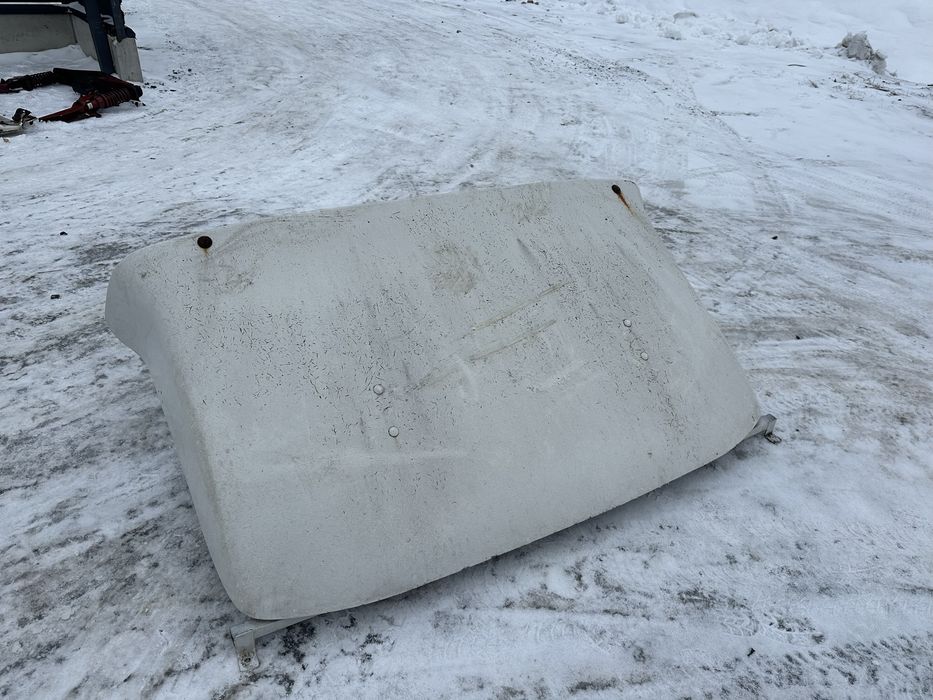 Спойлер на кабіну