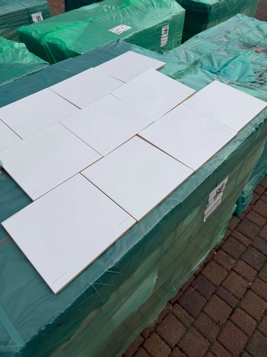 Płytki BIAŁE 20x20 Cm Ścienne Gamma Colours Biała Połysk Ceramika Paradyż INWESTYCJA WYPRZEDAŻ OUTLET