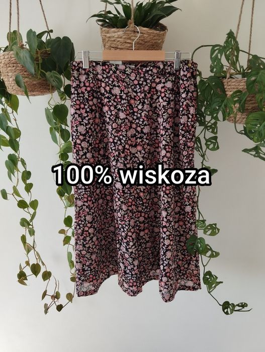 Wiosenna letnia spódnica midi, w kwiaty, czarna, kwiatki, łąka r.40