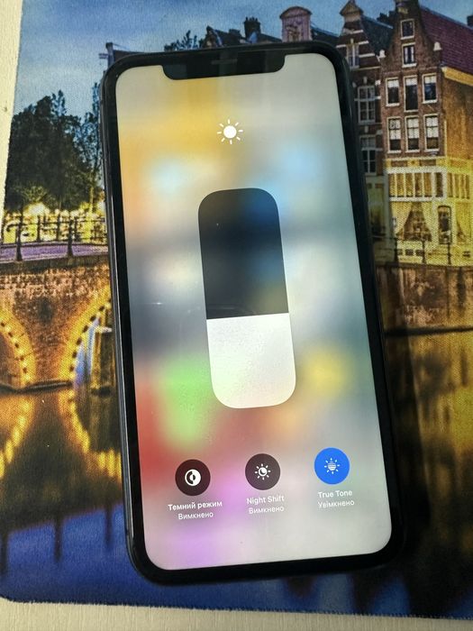 Iphone 11, 64гб.  Читайте опис.