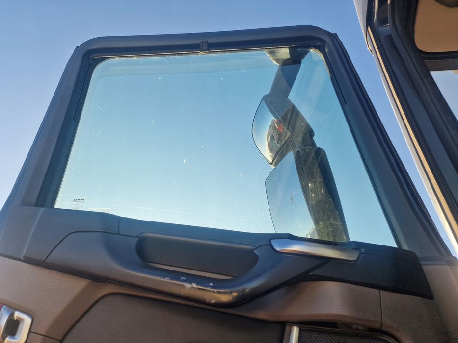roleta żaluzja drzwi scania r s ntg ngs 2092335 2265357