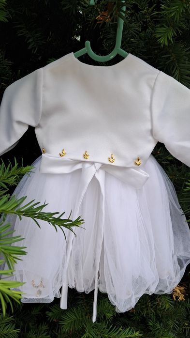 Sukienka do chrztu świętego stylizowana folk