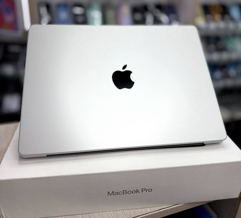 MacBook Pro 14 M4 Pro / 24GB RAM / 512GB SSD / 100% Battery / 75 Cycles
