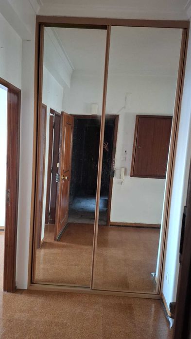 Portas de Correr em Espelho (#2) mais estrutura de calhas