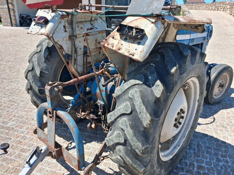 Trator ford 3600