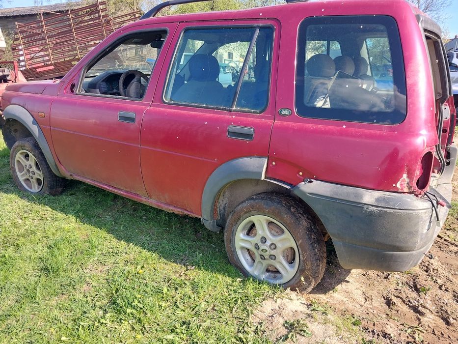 Części land rover Freelander 2.0 td most wał drzwi półoś amortyzator