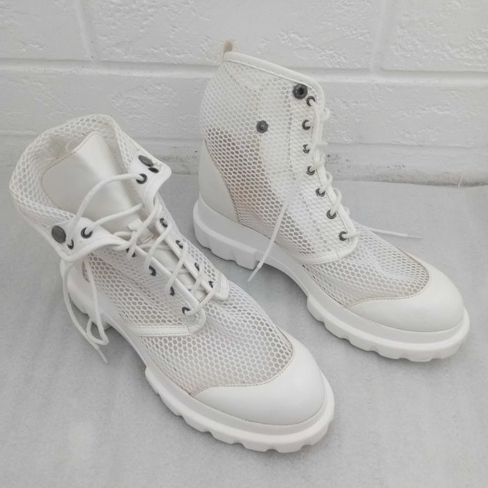 Женские летние ботинки- сетка б/у.