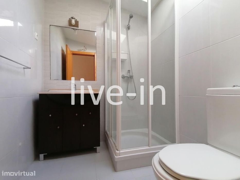 Apartamento T3 mobilado junto ao Glicínias