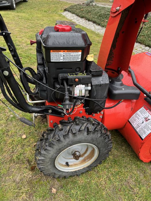 Odsniezarka Simplisity 1226 l silnik b&g 12 koni