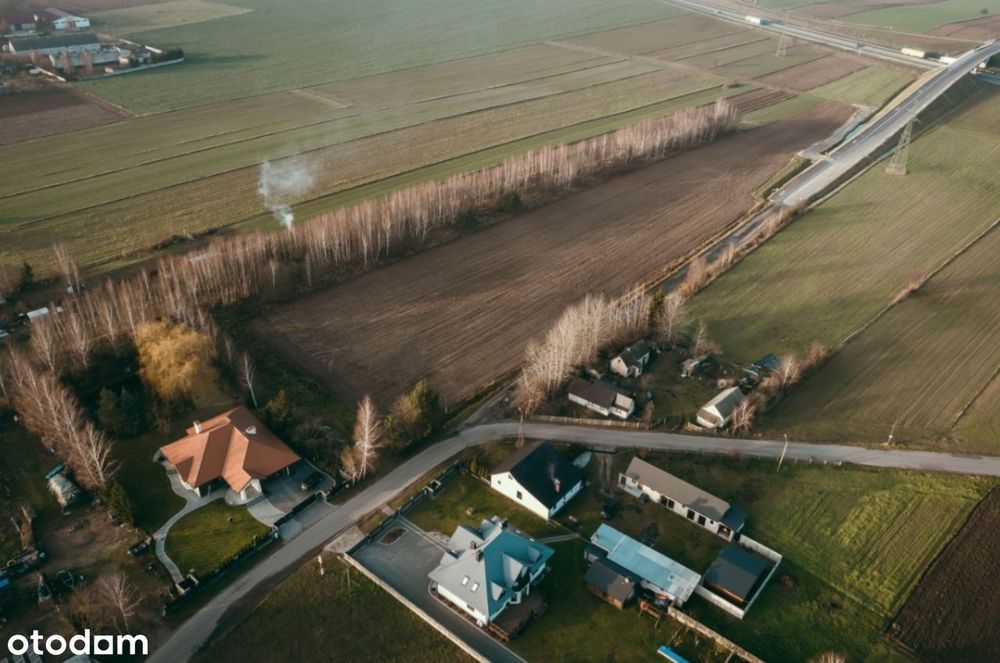 Działka do przekształcenia przy S61, w połowie strefa wielofunkcyjna