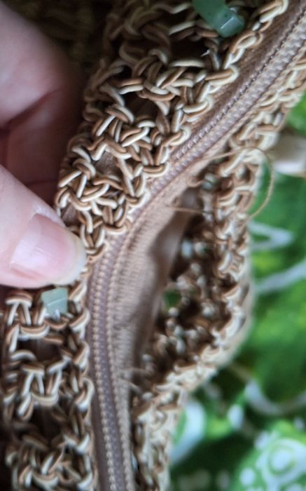 sznurki i muszelki dla oryginalnej osóbki